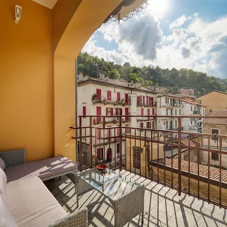 Casa Ginevra - Modern Design, King Bed & Terrace