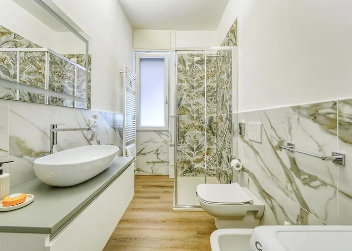 Casa Ginevra - Modern Design, King Bed & Terrace 公寓 科莫